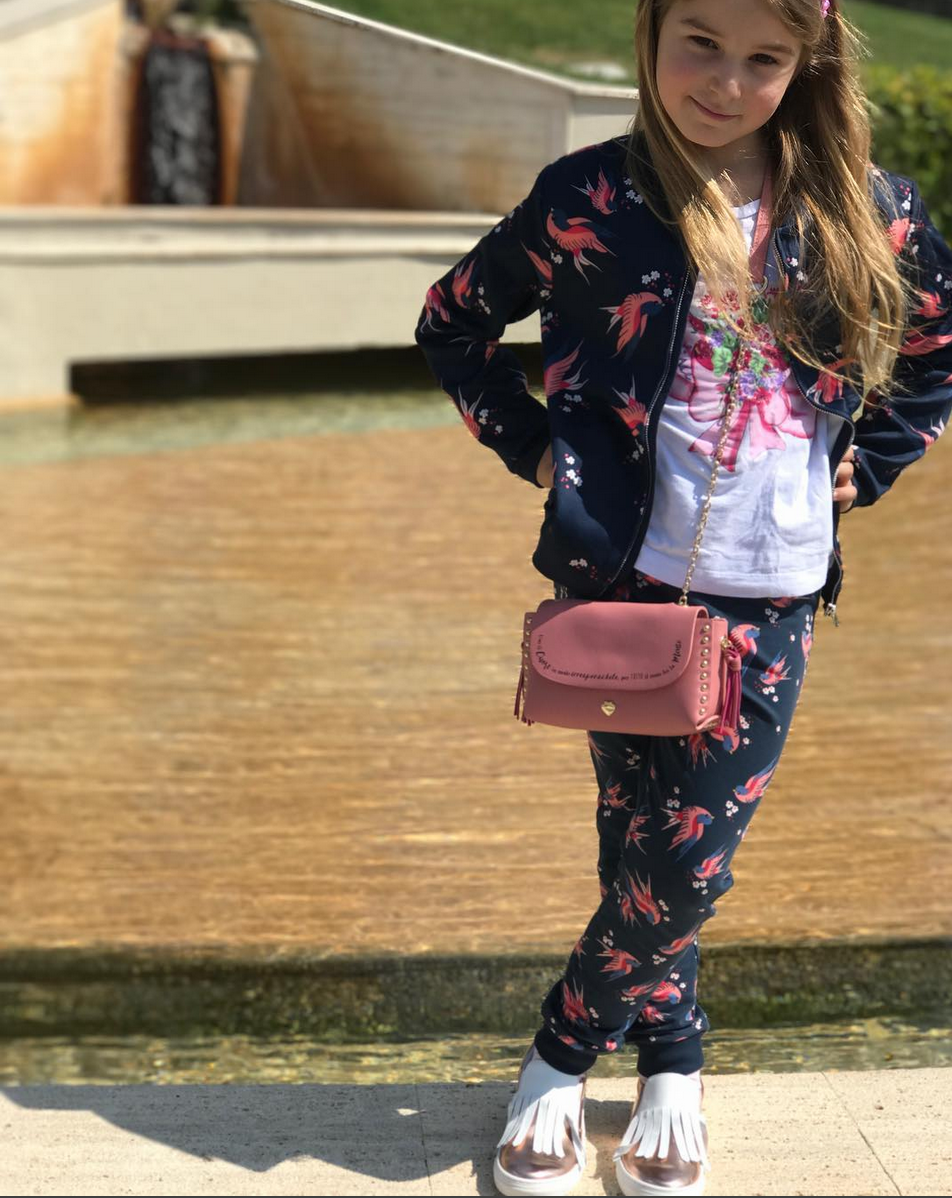 The Blonde Sister.png